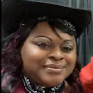 Meet your Posher, Latoya allison